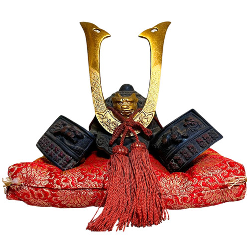 Casco samurai kabuto - da,
