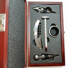 Set Sommelier 5 Pezzi Cofanetto Legno Cavatappi Termometro Tappi Vino Bar Difett