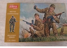 Soldatini Airfix 1 32 commandos completi scatola come nuova 
