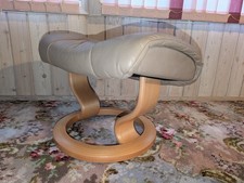 Sgabello Stressless pelle