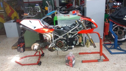 Ducati ricambi per - , 748