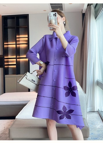 Abito cardigan 2024 - , ripiegato