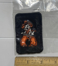 Toppa ricamata nuova con