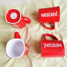 Set di 4 tazze Nescafe da 200