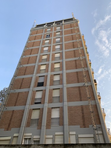 Ponteggio autosollevante