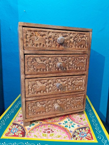 Armadio cassetti legno - in,