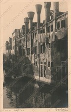 VENEZIA Casa Antica Canale interno con barche Cartolina fotografica Bortolini?