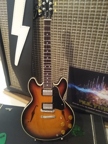 Axe heaven gibson 335 - heaven, es-335