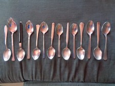 LOTTO POSATE TUTTE DIVERSE MODERNARIATO VINTAGE ZANETTI MORINOX SAMBONET  ECC.