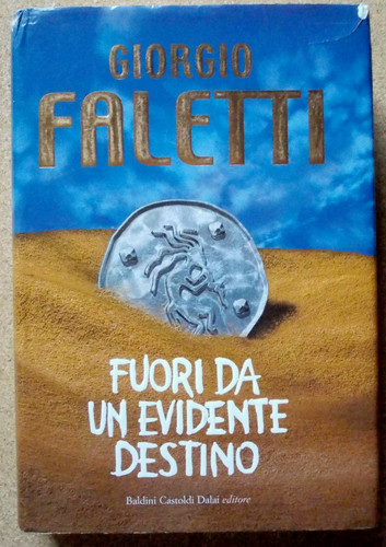 Libro fuori evidente - da,