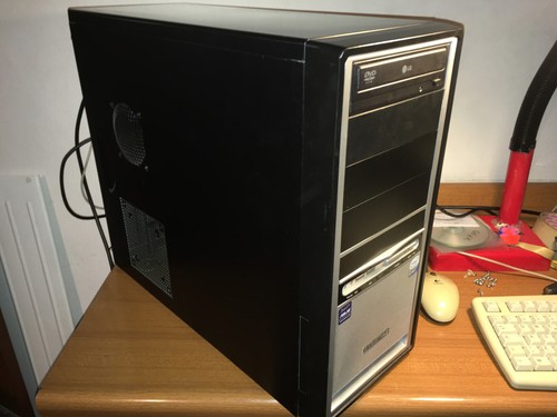 Desktop fisso asus - pc,