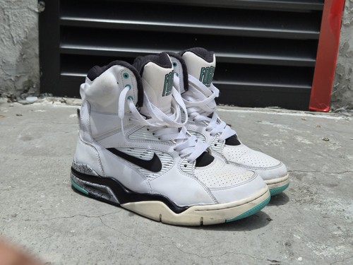 Nike air command force hyper - air,