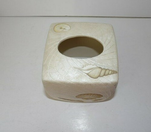 Beach comber tissue box - beach,