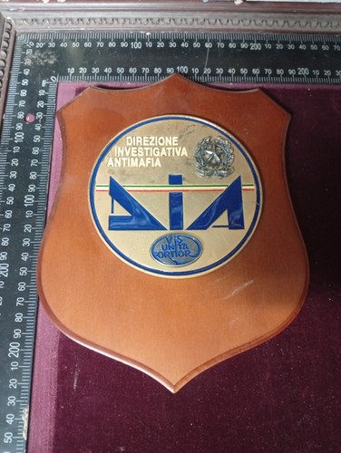 Crest polizia direzione - crest,