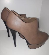 Tronchetto donna tacco alto con plateau n.39 beige e nero