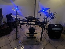 Roland base and drums,gen