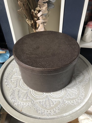 Custodia cappello pelle