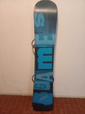 Tavola snowboard "Games" lunghezza 143cm Attacchi inclusi.