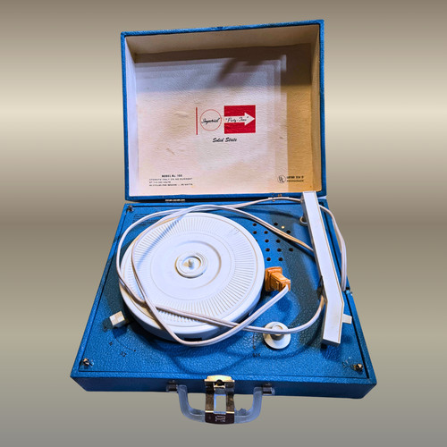 Piccolo giradischi vintage blu