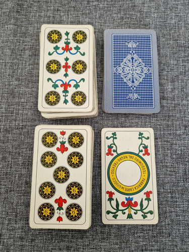 Vecchio mazzo carte - mazzo,