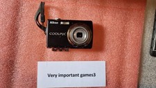 1860-Fotocamera Nikon Coolpix S220