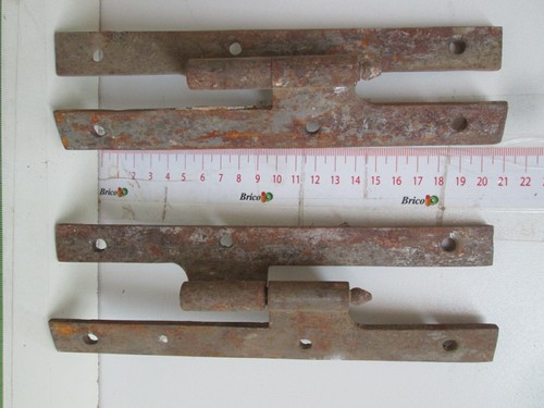 Coppia vecchi antichi cardini - antichi,