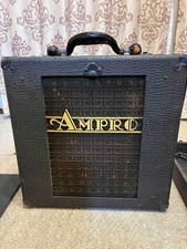 Raro mobile per chitarra AMPRO