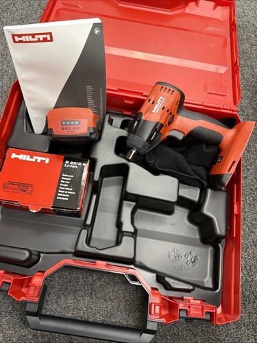 Trapano avvitatore - , a