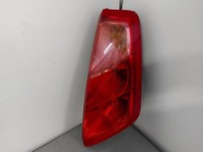 Faro Posteriore Destro per