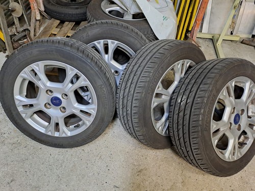 Cerchi lega gomme 15 - in,