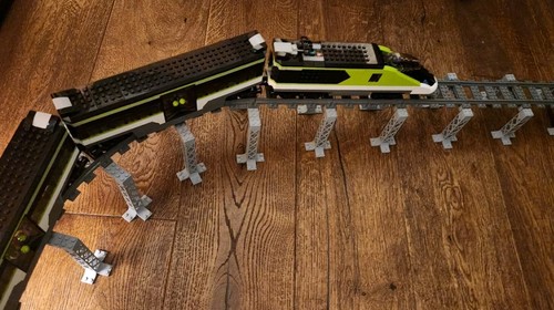 Tuta supporto pista treno