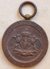 MEDAGLIA AI BUONI SCUOLE