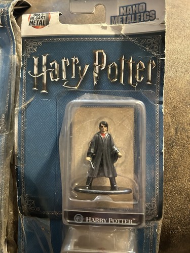 Harry potter collectibles - harry,