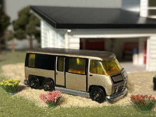 Hotwheels gmc camper - gmc,