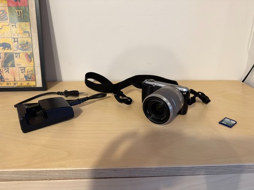 Sony nex mp mirrorless - nex-c3,