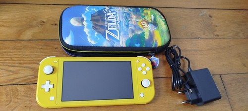 Nintendo switch lite console - nintendo,