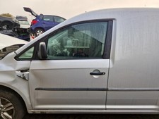 Vetro porta sinistro VW Caddy IV cassone SAA, SAH 2K5845201A P23597946