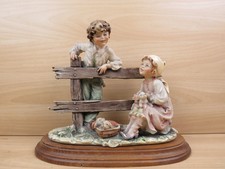 vecchia STATUETTA CAPODIMONTE BRUNO MERLI RAGAZZO E RAGAZZA CON CANI florence di