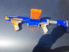 Pistola Nerf N-strike Raider