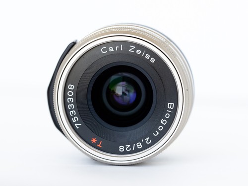 Quasi come nuovo contax - contax, carl