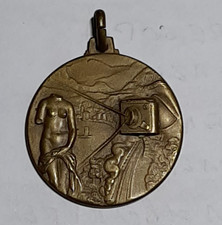 MEDAGLIA FATEBENEFRATELLI I°CONCORSO FOTOGRAFICO 1967 STATUA DAL BEL SENO