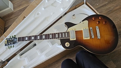 Chitarra elettrica tastiera - chitarra,