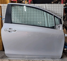 670010D180 Porta ant. DX