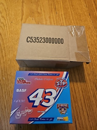 Racing champions 64 - champions, 1/64