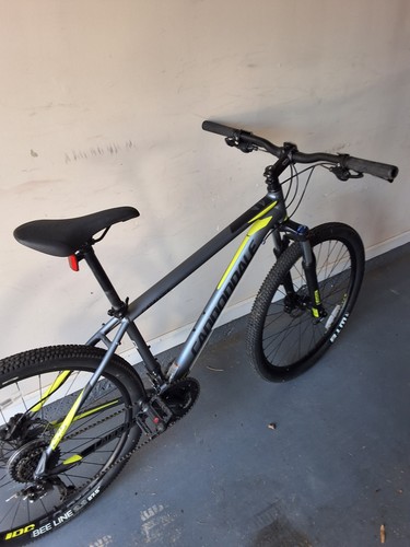 Cannondale mountain bike - 27.5",