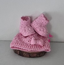 Set berretto e stivaletti