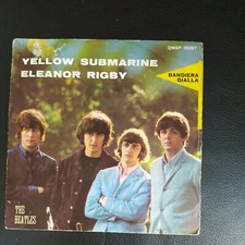 THE BEATLES _45 GIRI -YELLOW SUBMARINE- ELEANOR RIGBY - QMSP 16397 (931)