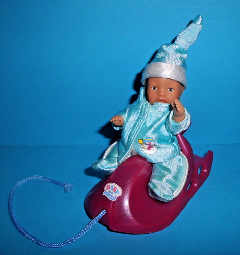 Miniworld baby born - baby,