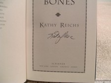 Kathy Reichs *DEVIL BONES*