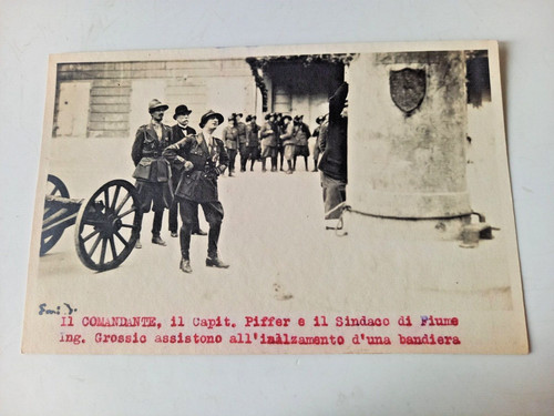 Rara foto vate assiste - il,